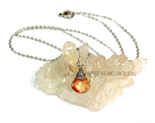 Load image into Gallery viewer, Sunstone Minimalist Necklace