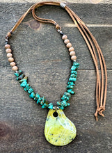 Load image into Gallery viewer, Maiken Necklace