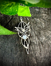 Load image into Gallery viewer, Evenstar Pendant Necklace