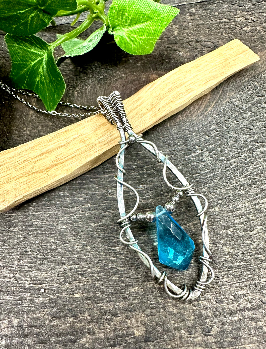 Open Hammered & Woven Sterling Silver Frame Blue Topaz Pendant Necklace