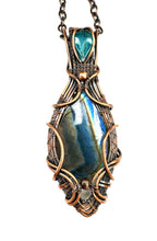 Load image into Gallery viewer, Adofhaor Labradorite &amp; Kyanite Amulet Necklace