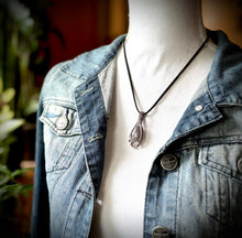 Load image into Gallery viewer, Iolite Sunstone Fay Copper Pendant Necklace