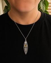 Load image into Gallery viewer, Sunflower Boho Pendant Necklace