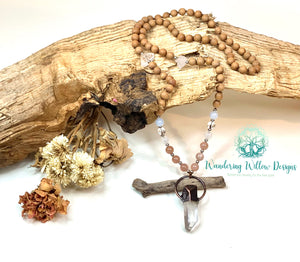Purifying Sandel Wood Lyra Necklace