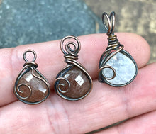 Load image into Gallery viewer, Dainty Wire Wrapped Pendants